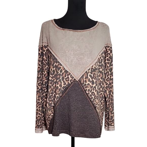 Ces Femme Tops - CES FEMME Beige and Leopard Print Long Sleeve Top, Size Medium